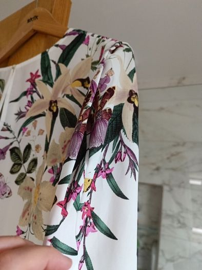 Oasis white floral butterfly blouse fancy M/L 16