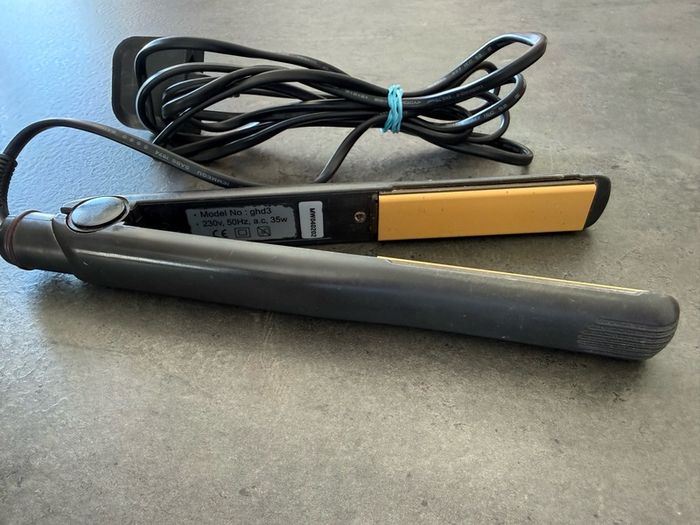 GHD Original Straightener