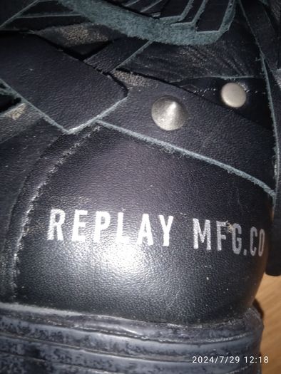 Replay boots