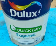 Dulux Quick Dry Pure Brilliant White Eggshell 2.5 L