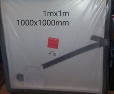 New Shower Tray 1mx1m and Door