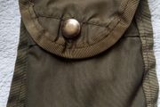 US Army ALICE LINCLOE LC-1 First Aid Dressing Unmounted Magnetic Compass Case Vietnam War