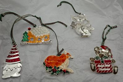 Newbridge silverware Christmas decorations