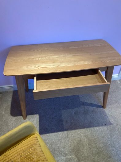 Table & chair