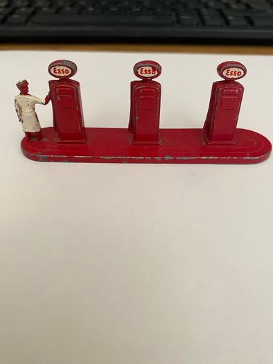 Matchbox petrol pumps 1957