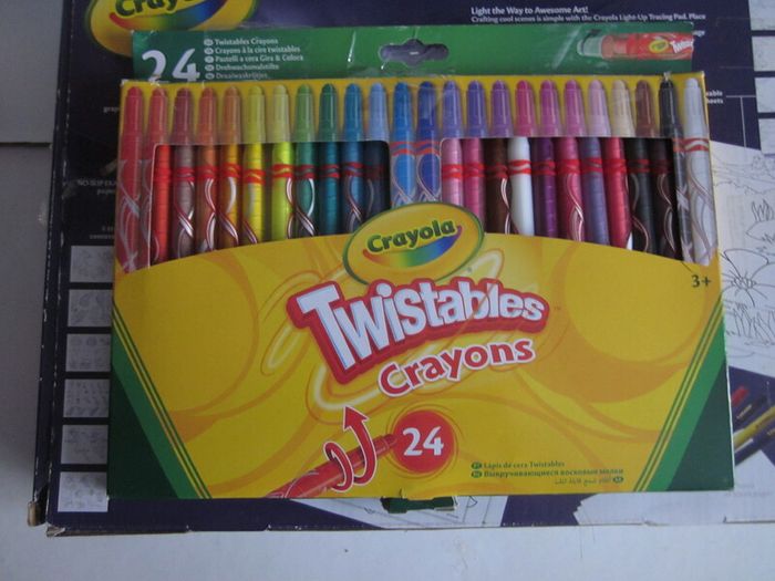 Crayola Light-Up Tracing Pad