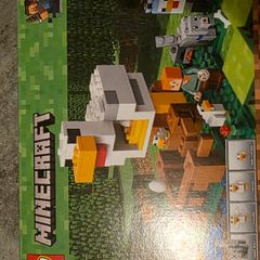 Lego Minecraft Chicken Farm