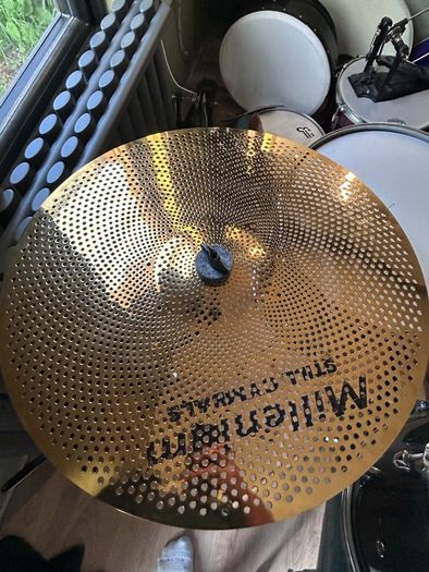 Pearl export Drumkit with Stands & Millenium Still cymbals