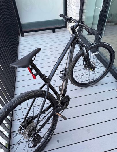 trek