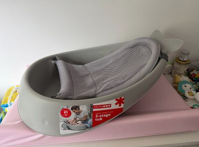 Skip Hop Moby Smart Sling 3-Stage Bathtub