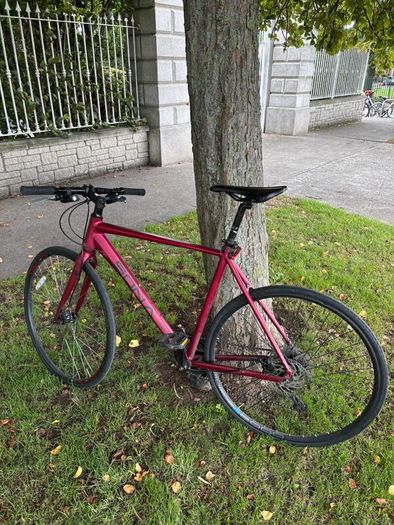 Sona Lightweight Aluminium Speed/Commuter Bike Shimano Disc Brakes