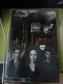 BNWT Eclipse School Set
