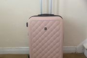Hard shell suitcase 26"