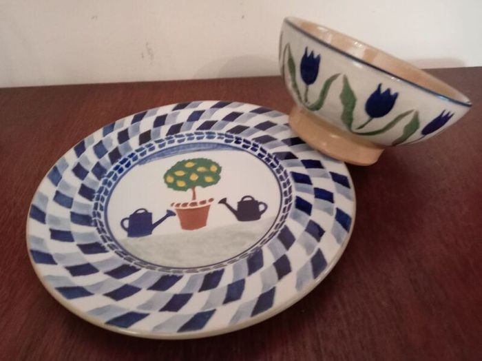 Nicholas Mosse pottery