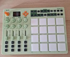 Synido TempoPAD C16 Wireless MIDI Controller Bluetooth Beat Maker MIDI 16-Pad