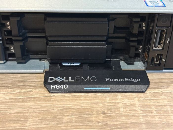 Dell PowerEdge R640 1U Server
