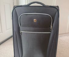 Swiss Gear check in luggage medium size