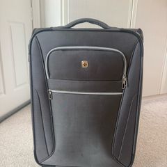 Swiss Gear check in luggage medium size