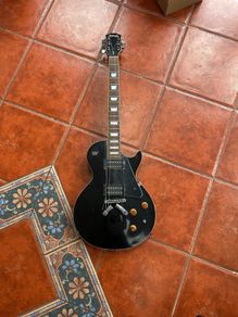 Electric guitar