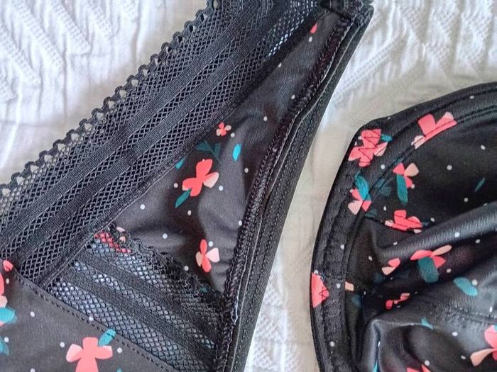 Freya Viva - Underwired Side Support Bra 32F and Briefs S - Black Floral - BNWT RRP 58
