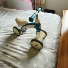 4-wheeler walking bike