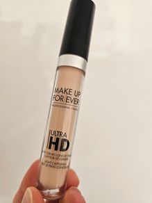 Make Up Forever Ultra HD Concealer shade 21
