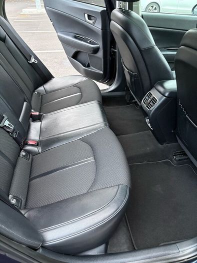 Kia optima sport wagon