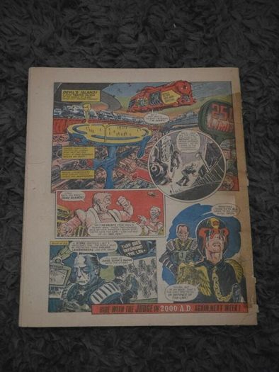 2000ad prog 2 1st appearance of Judge Dredd