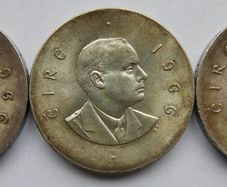 Silver 10 Shilling 1966 (55 each 150 three)
