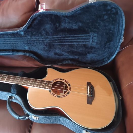 Crafter Electro Acoustic Bass As New