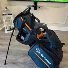 taylormade 2026 Tour QI4D Stand bag