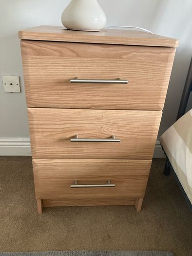 Bed and Bedside Lockers