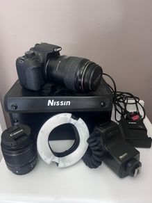 Canon camera, macro lens and Nissin Right light Flash