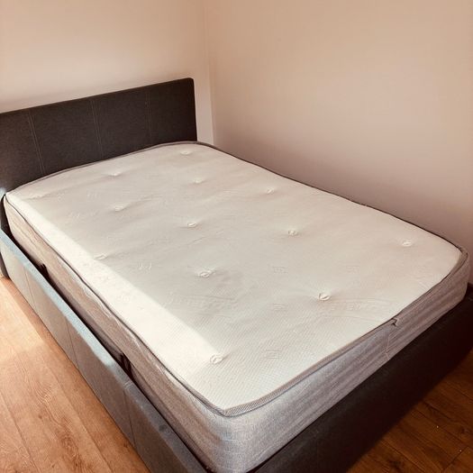 4FT Small Double bed & mattress