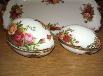 Royal Albert "Old Country Roses" Egg  Trinket Boxes