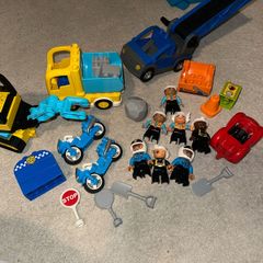 Lego Duplo Figures- bundle vehicles accessories