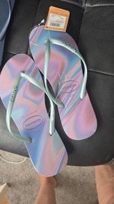 slippers