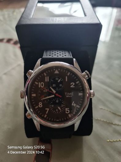 unisex watch