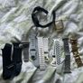 Apple Watch SE GEN 2 with 10 straps + charger Image 2