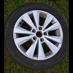 Two Golf Alloys Wheels