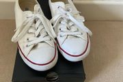 White convers size 5