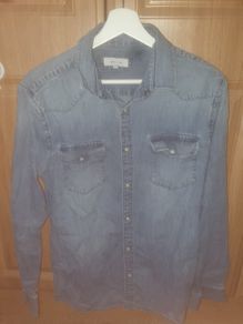 River  Island