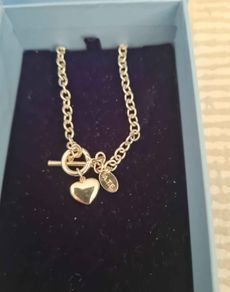 Tbar necklace