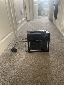 Harley benton 10w amp