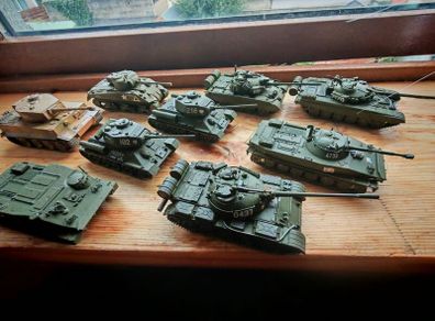 Model tank 1/72