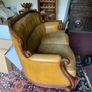 Antique style leather sofa Image 5