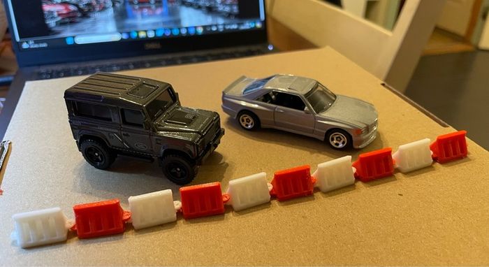 Hot Wheels 1:64 scale road barriers