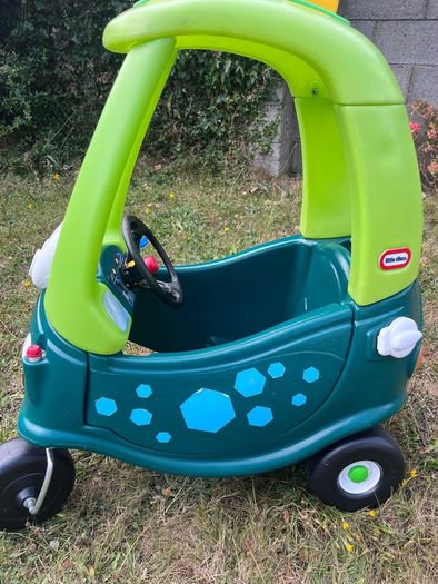 Little Tikes Cozy Coupe Car