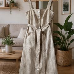 dress Bnwt size 10 linen midi dress with belt