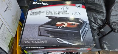 Master Lock Small Travel Key Safe  PP1KML